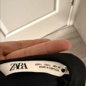 Zara Sleeveless Black Dress